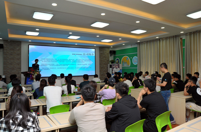 济南企业网站开发 成功学子分享会为学弟学妹指点迷津